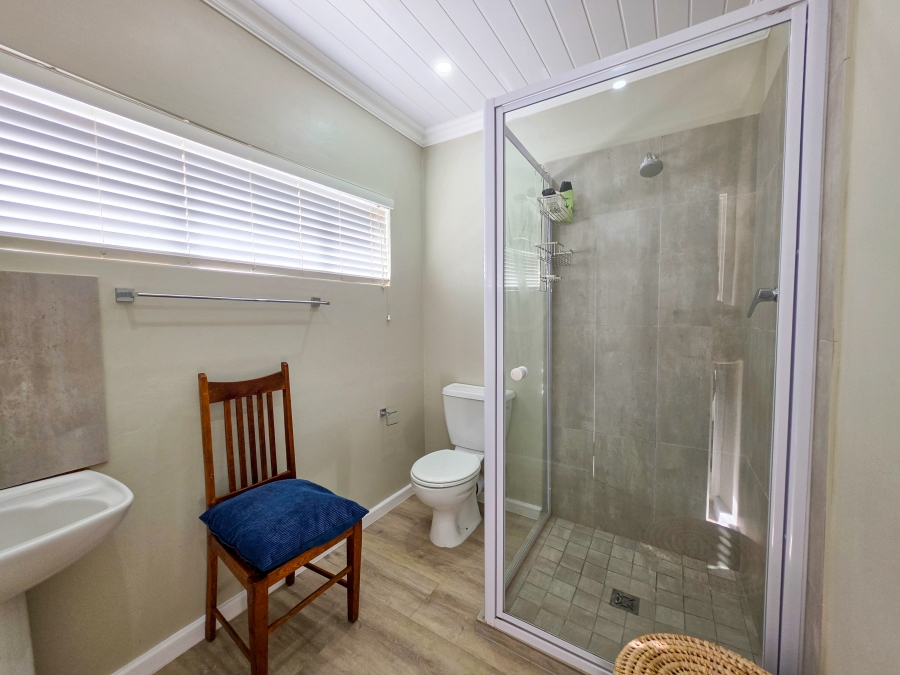 5 Bedroom Property for Sale in Stilbaai Wes Western Cape
